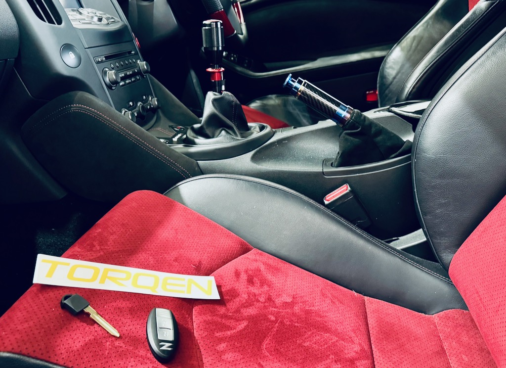 Securing a duplicate key for your Nissan 370Z - A step-by-step guide
